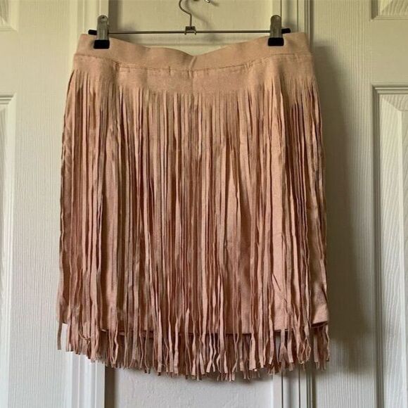 Amare' Women's Pink Fringe Skirt Size M Party‎ Cocktail Skirt - Picture 2 of 11